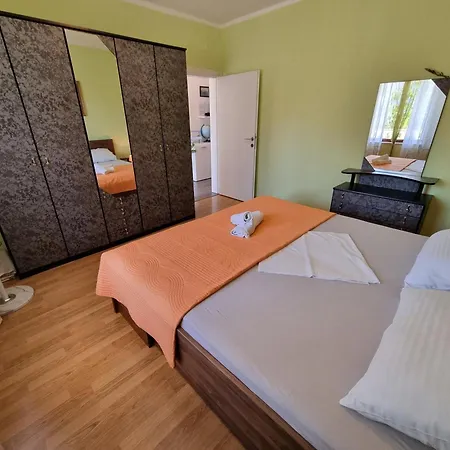 Apartment Maca *